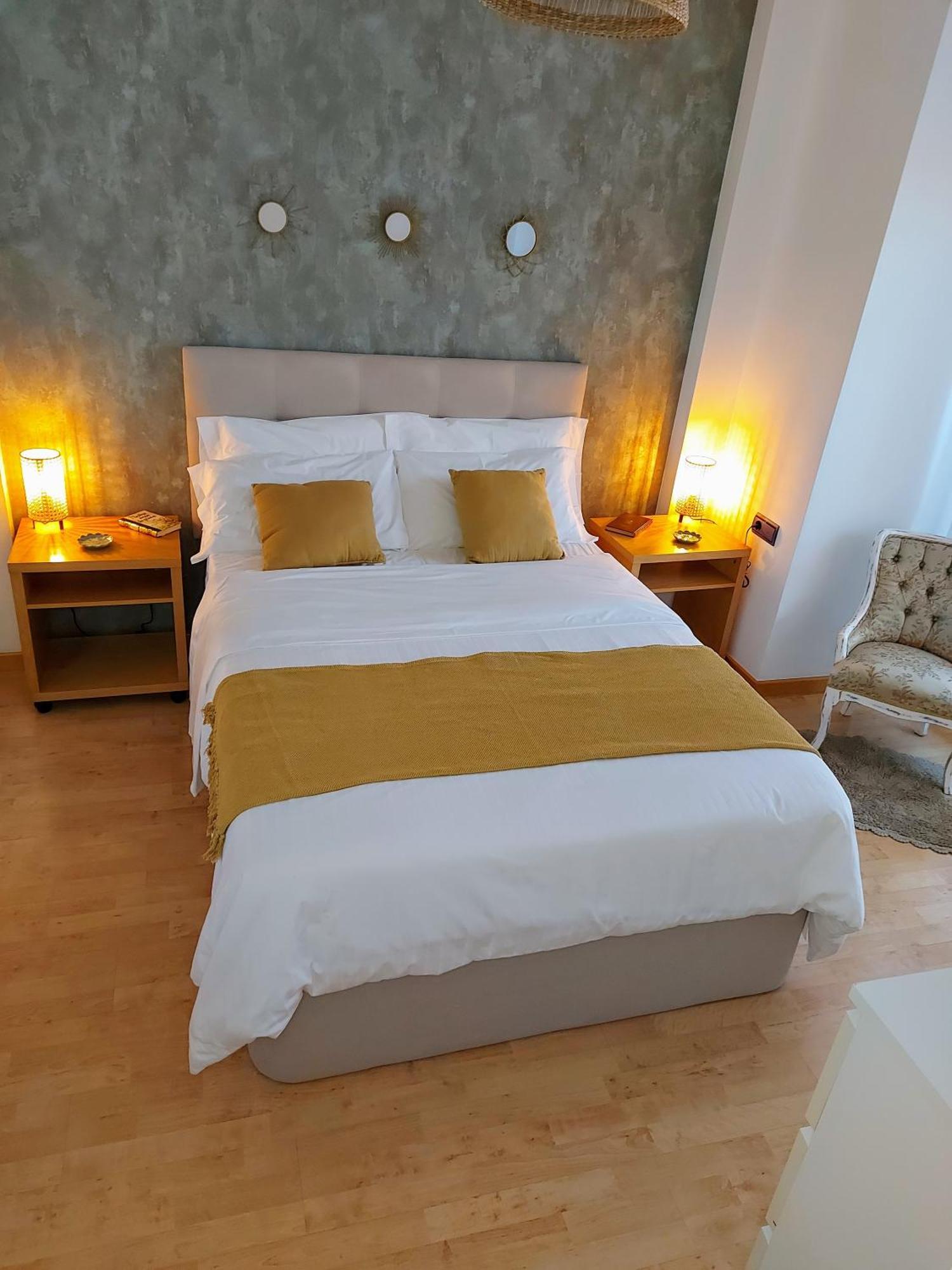 Apartamento Las Floritas Malaga Ngoại thất bức ảnh