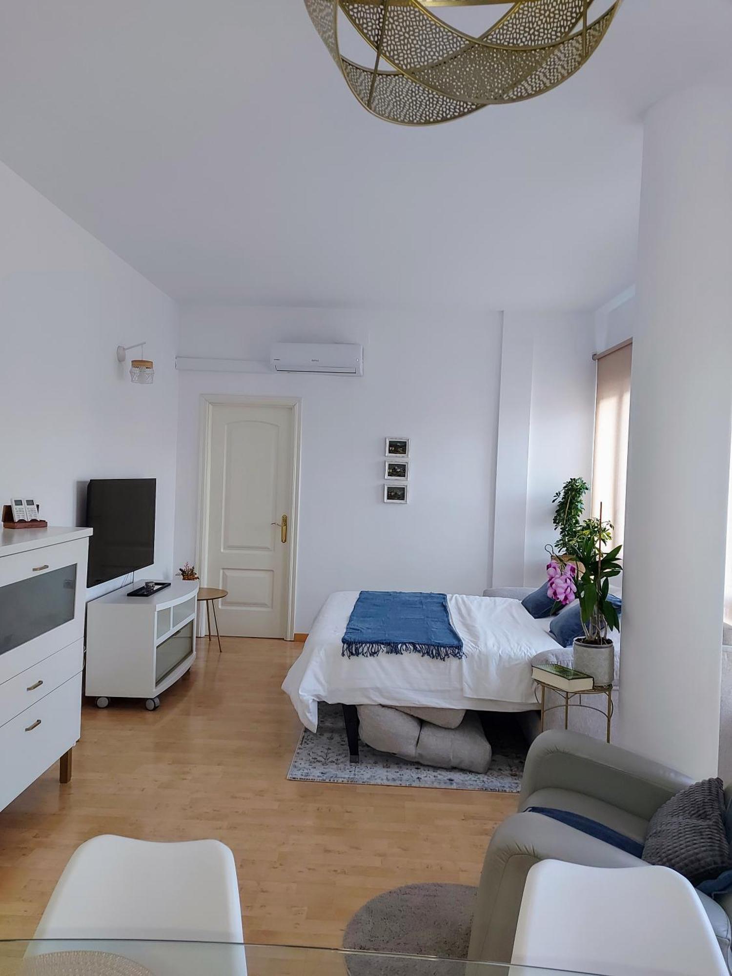 Apartamento Las Floritas Malaga Ngoại thất bức ảnh